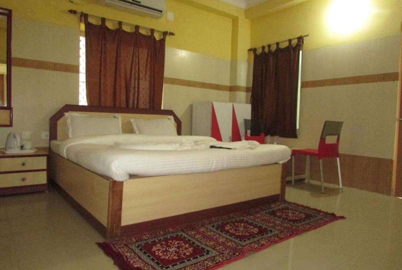 Goroomgo Star Inn Sea View Puri Exterior photo